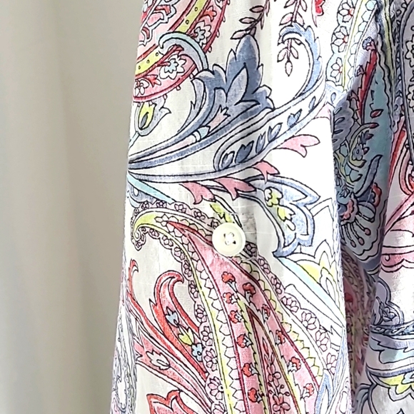 Croft & Barrow Pink, Blue & White Floral Buttondown Blouse, Size XXL - Picture 4 of 10